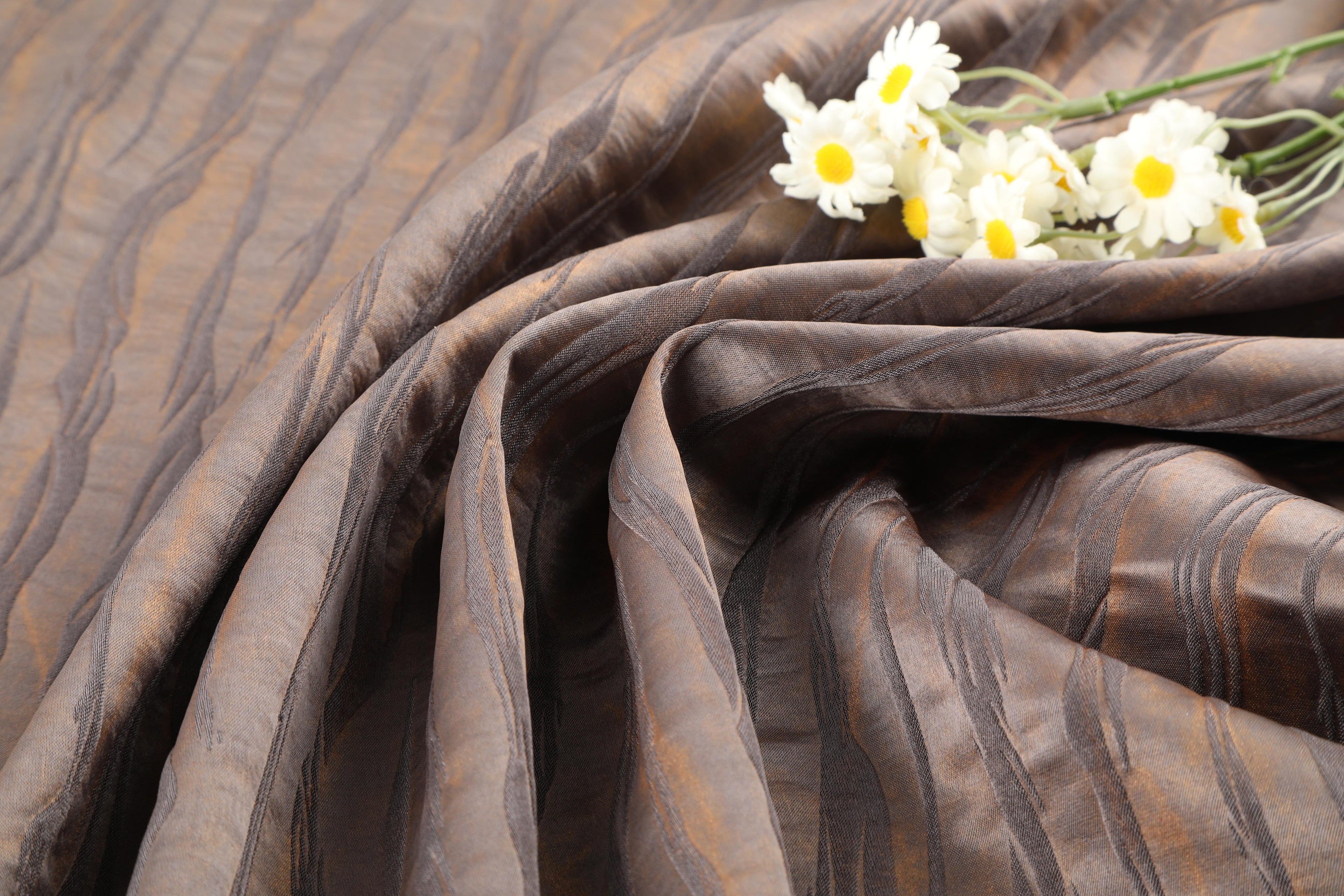 Embossed Satin Crepe Fabric Textured Polyester Woven Fabric for Women’s Elegant Apparel