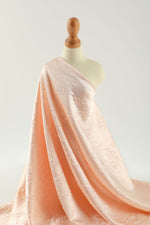 195g floating rose pattern clothing fabric, four-way stretch jacquard, antique style fabric, textured dress material