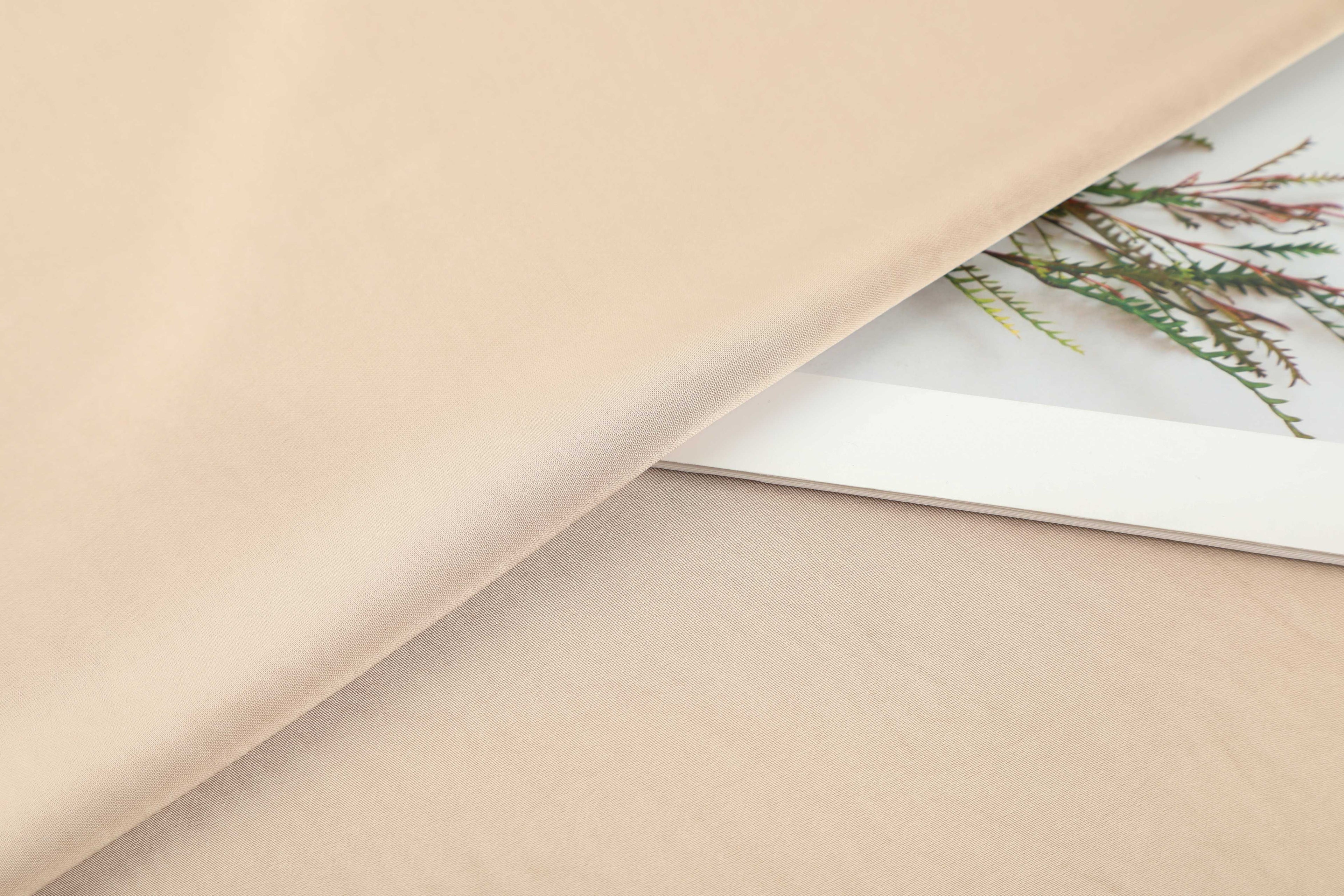 Imitation acetate double-sided satin garment fabric, high-quality woven camisole shirt dress, fashion satin fabric