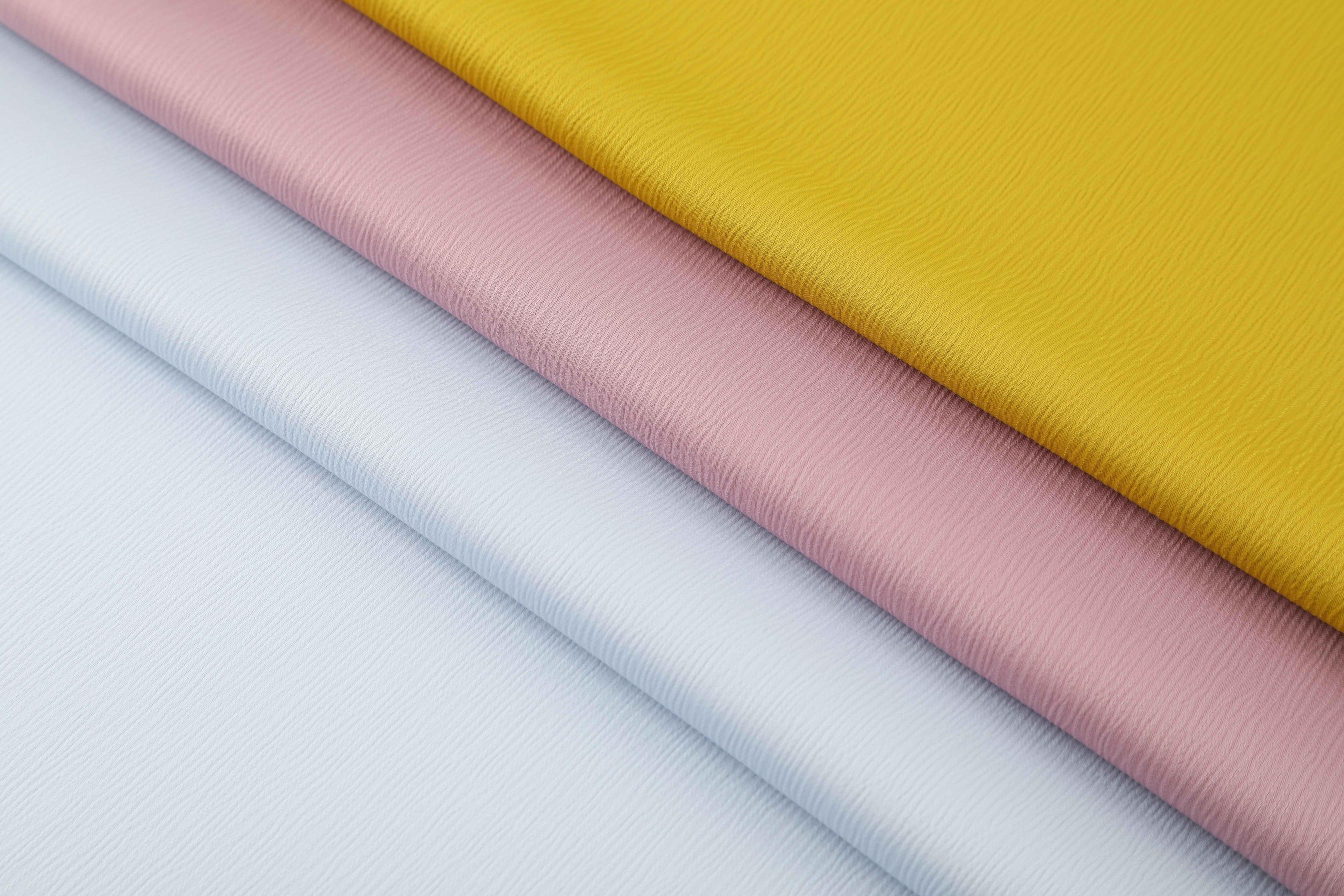 Ant-wrinkle satin, French wrinkled satin, matte water ripple satin fabric, women's formal dress fabric.