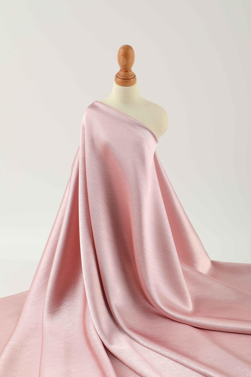 180g lightweight satin fabric for spring and summer sleepwear dresses.